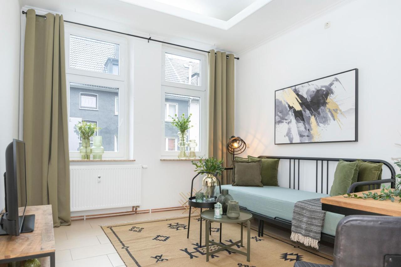 Apartment Modern & Stylish For 3: Smart Tv *